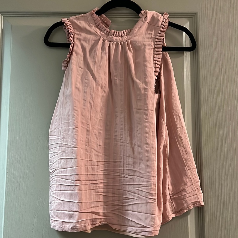 Pink ruffled top